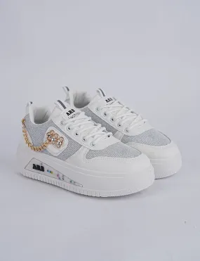Blush Luxe Chain Sneakers White – Elegant Style, Everyday Comfort