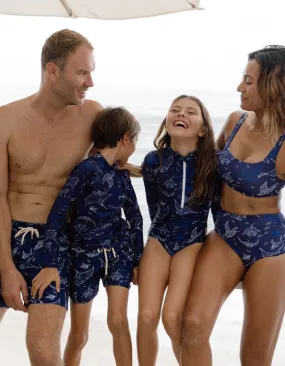 Family Matching Ocean Manta