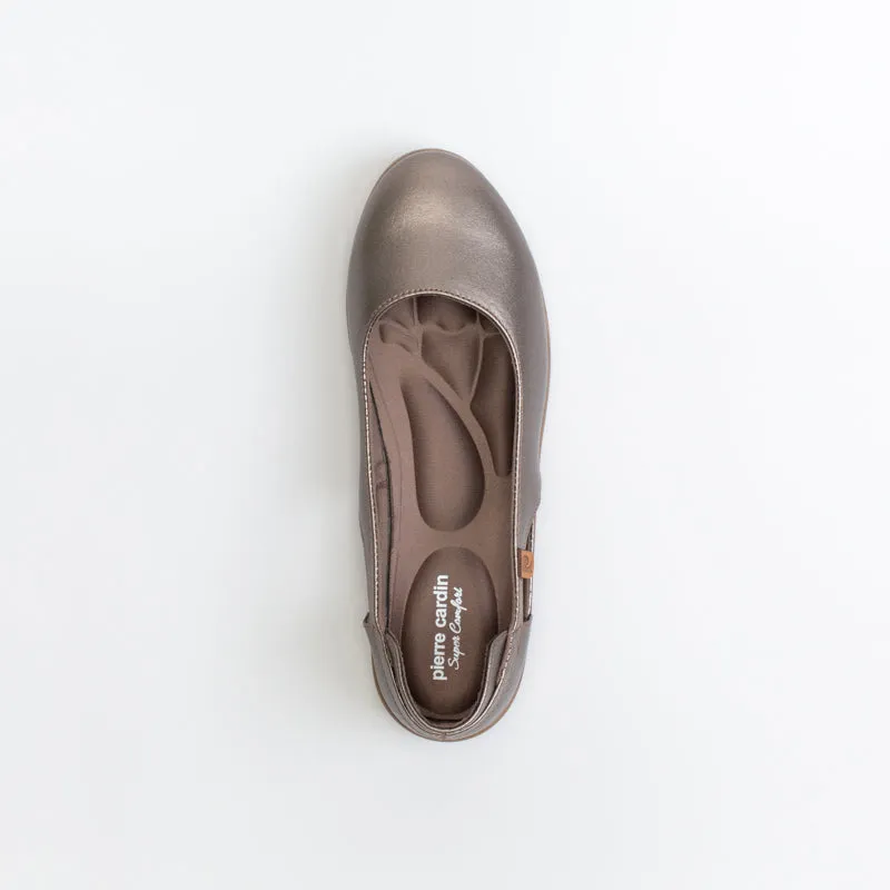 Pierre Cardin Women Sporty Cut Out Pump _ 152970