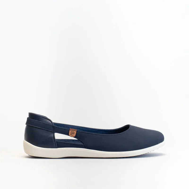 Pierre Cardin Women Sporty Cut Out Pump _ 152970