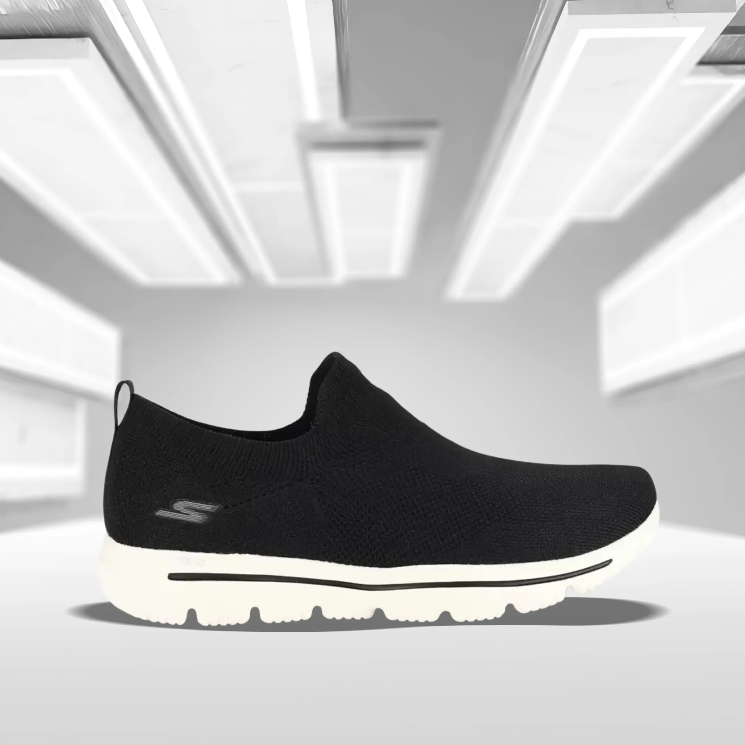 SKECHERS GO WALK EVOLUTION UL Sneakers For Women  (Black) (15725-BLK)